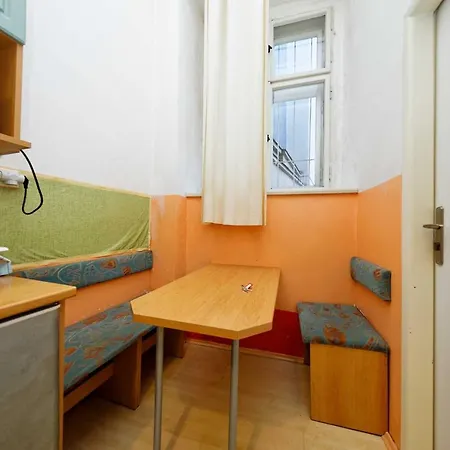 Apartments Truhlarska 31 Prague Exterior photo